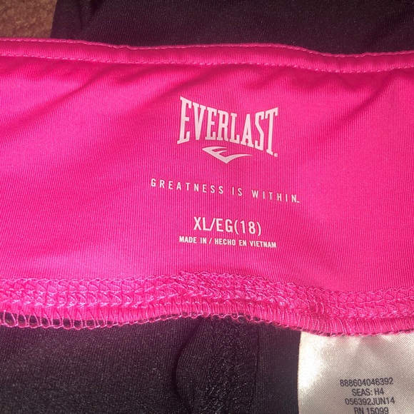 Everlast Set - Picture 5 of 5